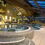 بوينغ إيكو فندق 4*