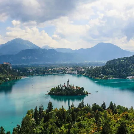 Bohinj Eco 4*